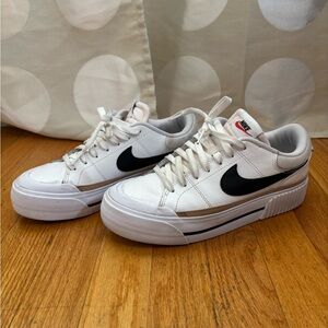 Nike White and Black Low-Top Platform Sneakers